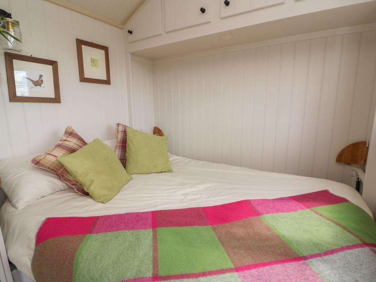 Shepherds View Rhayader Exterior photo